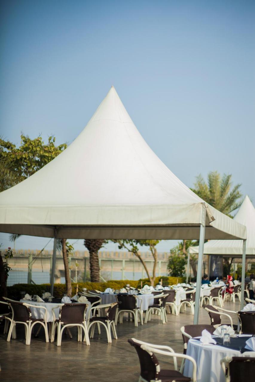 Hotel Akbars Kinara Sialkot Εξωτερικό φωτογραφία
